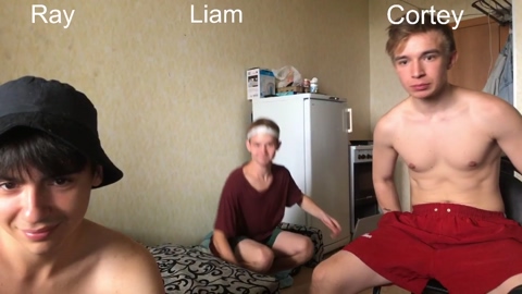stralght_twinks  09-09-2022